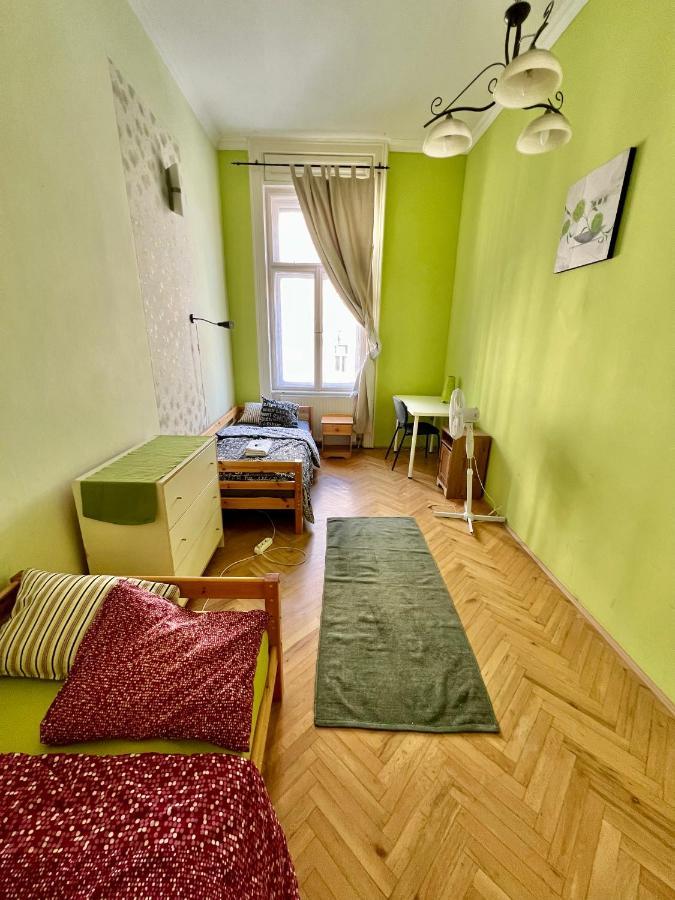 Jazzy Vibes Parliament Rooms And Ensuites Budapest Bagian luar foto
