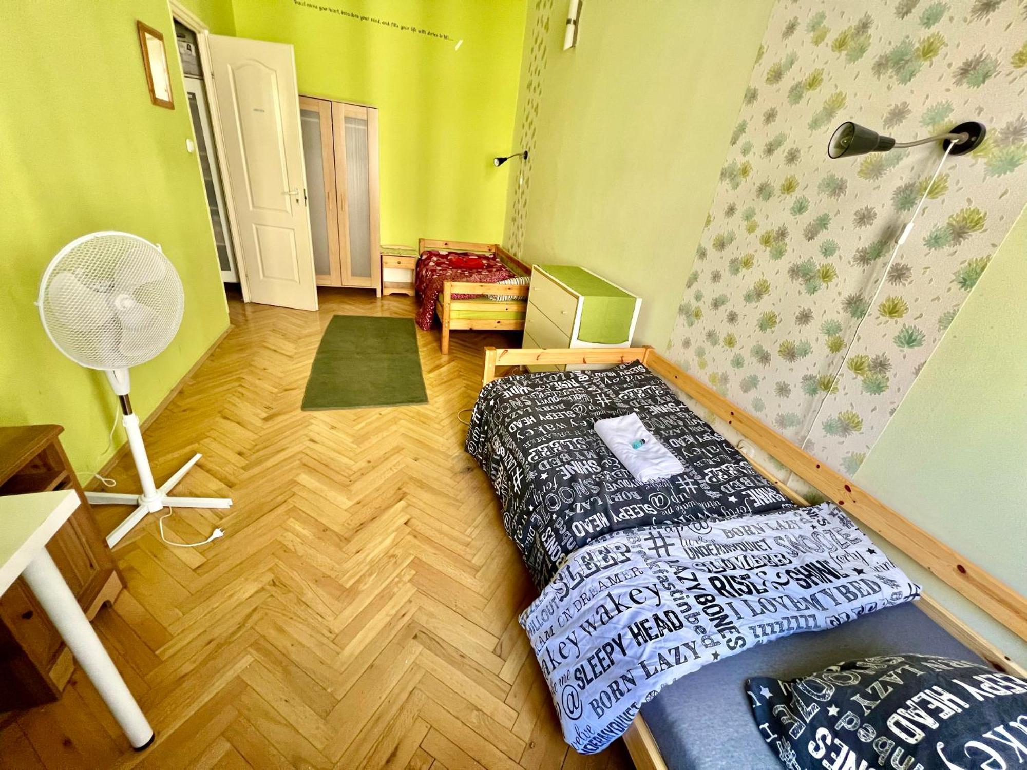 Jazzy Vibes Parliament Rooms And Ensuites Budapest Bagian luar foto